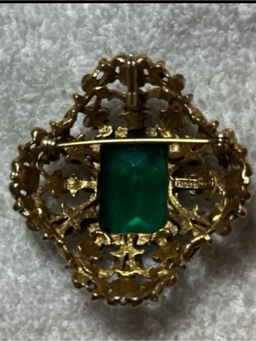Vintage Florenza Emerald Glass Brooch Pendant: Renaissance Revival